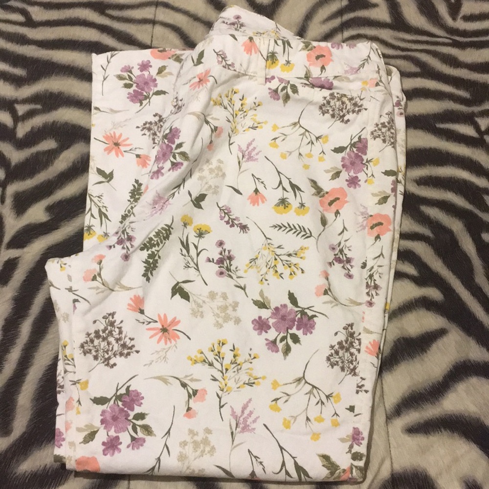 Old Navy pixie pants